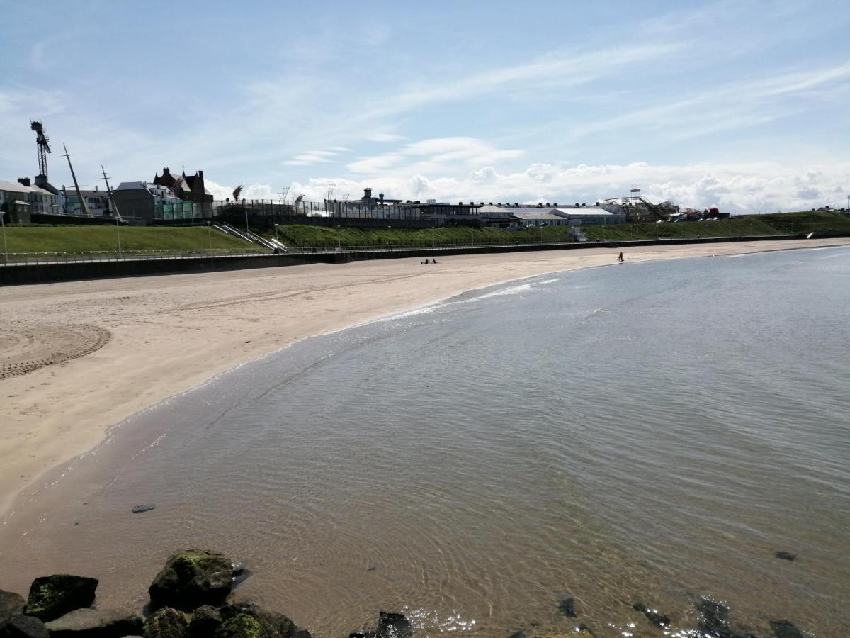 Mervue Apartment, 4 Causeway View, Portrush Exterior photo
